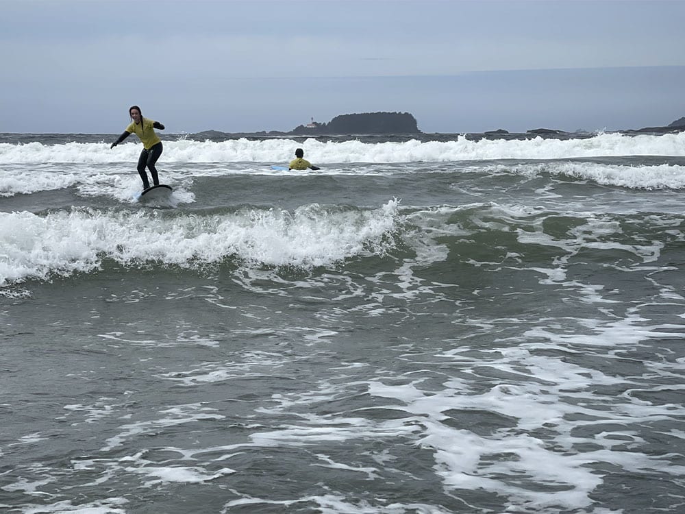 tofino-surf-school_0000_IMG_8393