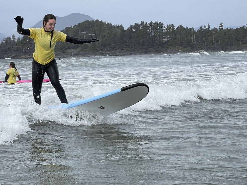 tofino-surf-school_0003_IMG_8355