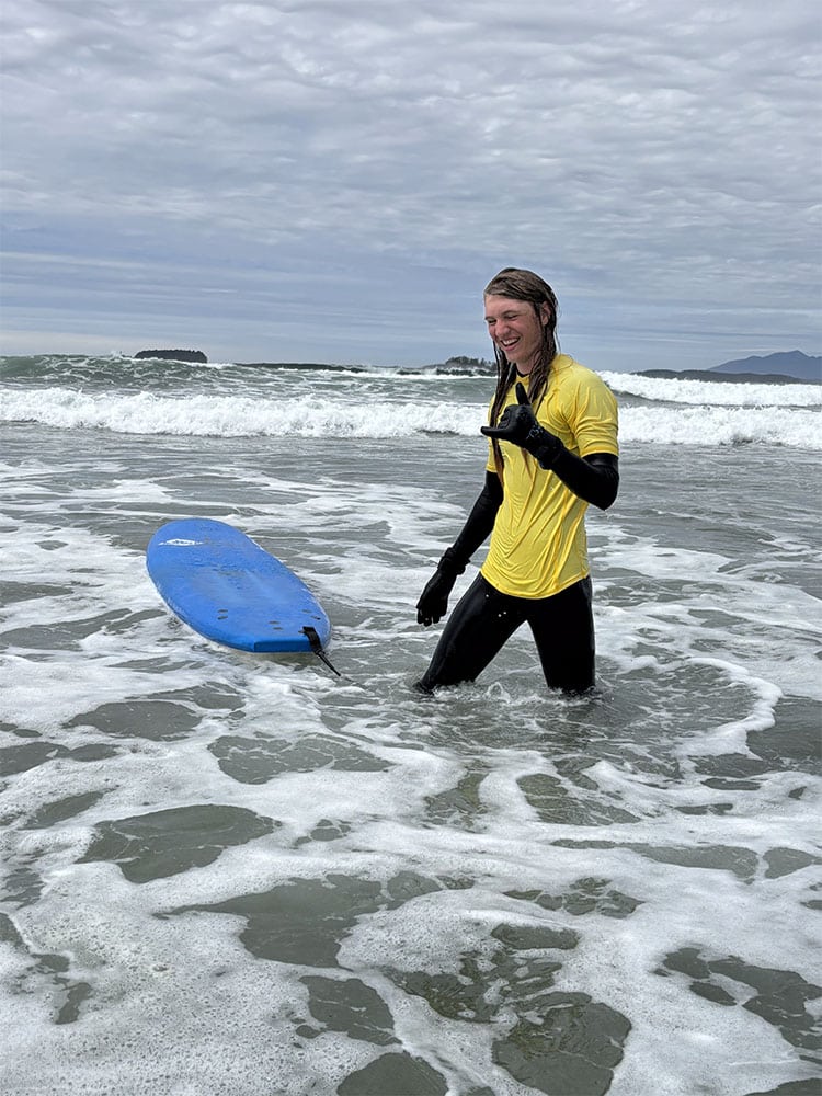 tofino-surf-school_0006_IMG_0339